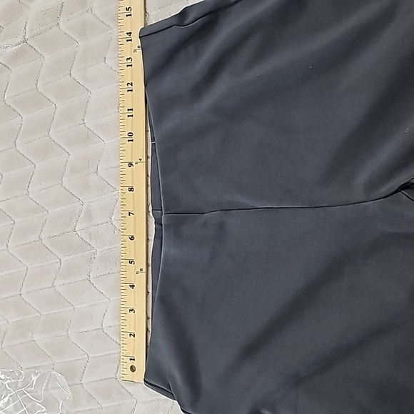 Chico’s Slim Stretch Ankle Pull On Pants in Dark Gray Size 0) U.S. Size 4 - Picture 4 of 8